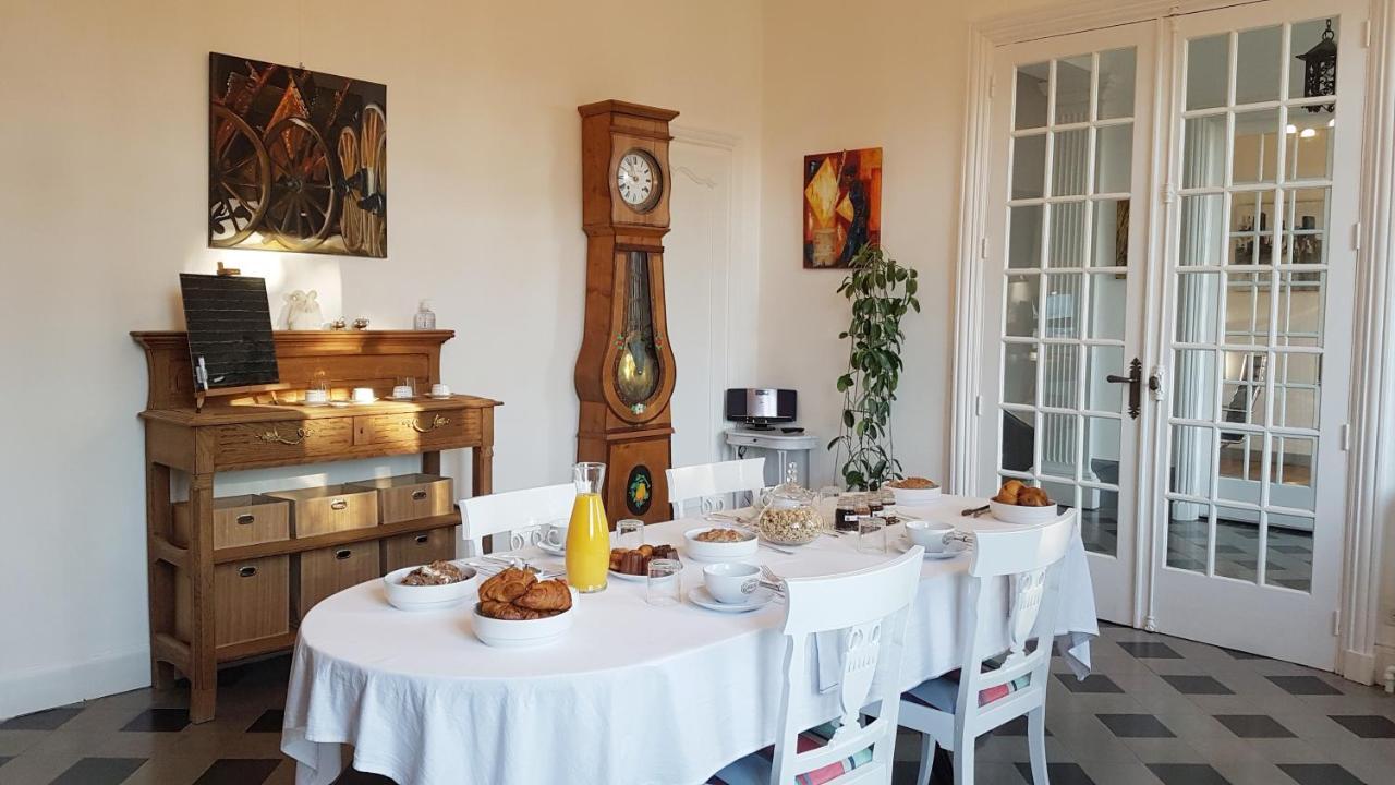 Domaine Berenguer Panzió Ouches Kültér fotó