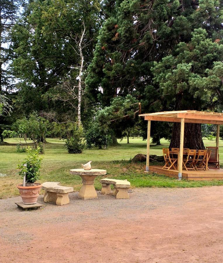 Domaine Berenguer Panzió Ouches Kültér fotó
